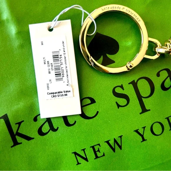 Kate Spade ✨🎁🎠 carousel keychain charm NWT - Picture 7 of 9